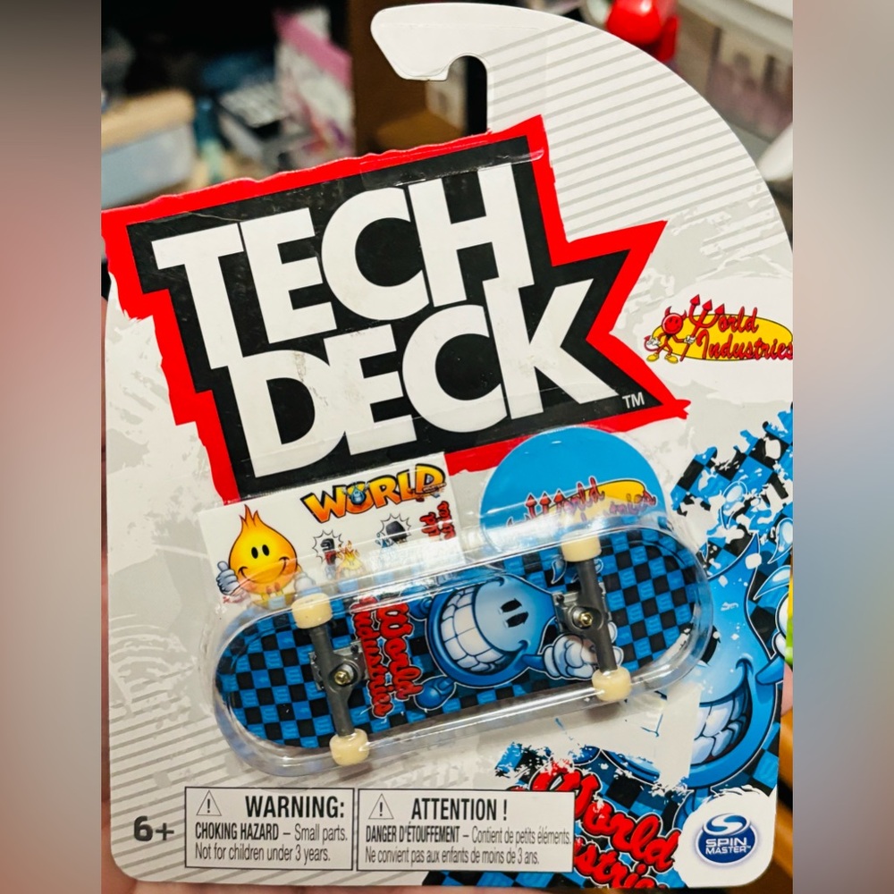 Tech Deck Ultra Rare World Industries Blue Fingerboard & Decals